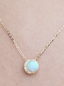 Round Opal Bezel Pendant Chain