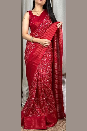 Red Colour Kalamkari Print Cotton Saree for Women – Soft Cotton Saree with Sequin & Zari Border and Printed Blouse