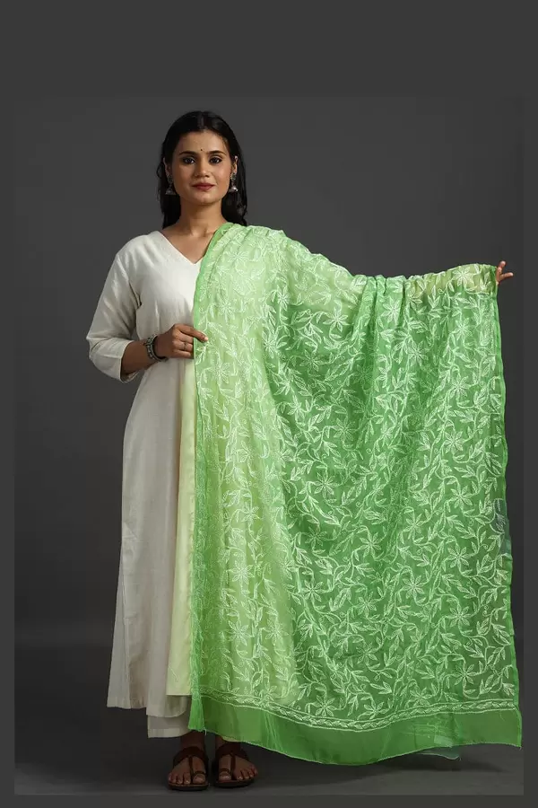 Chiffon Chikankari tepchi duppatta