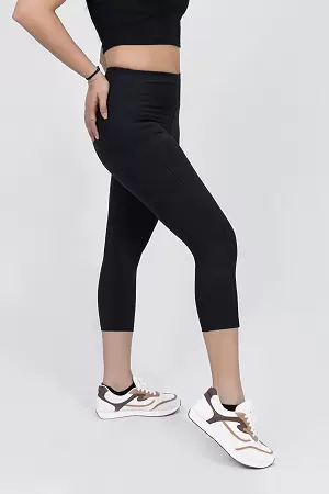 WUGO::Latest Trendy High GSM Women Active Wear/Gym-Yoga Capri/Sport Capri for Women's & Girls