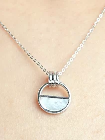 Round Pendant Chain
