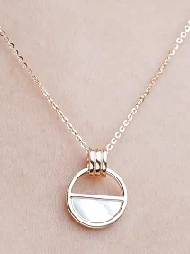 Round Pendant Chain