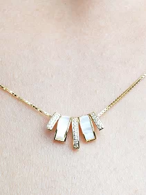 Down-crown Pendant Chain