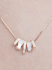 Down-crown Pendant Chain