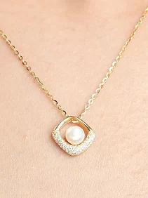 Square Pendant Chain