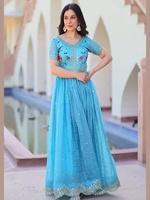 Premium Designer Readymade Gown – Gold Crush with Multithread Zari Embroidery | Women’s Party Wear Gown | Readymade Designer Gown | Embroidered Gown