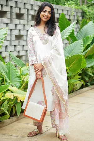 White Love Festival Special TAJ Cotton Kurti Set for Women | 3-Piece Ethnic Wear | Sizes M to 3XL | Mulmul Dupatta | Party & Festive Collection