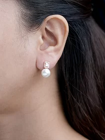 Pearl Plug Earrings
